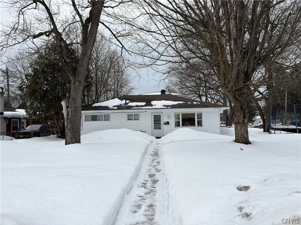 819 Lee St, Rome, NY 13440