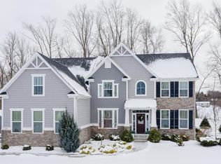 1007 Warters Cv, Victor, NY 14564