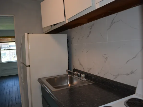 1015 Park Ave APT 1, Utica, NY 13501