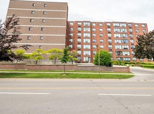 99 Donn Ave #403, Stoney Creek, ON L8G 5B2