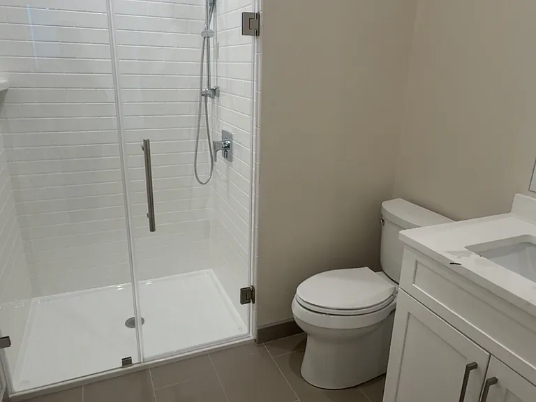 665 Columbia Rd #3 — Photo 4