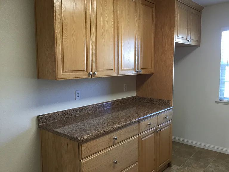 824 Taft St — Photo 9