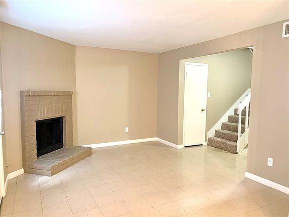 4th image of 2200 Cypress Landing Dr Unit G3