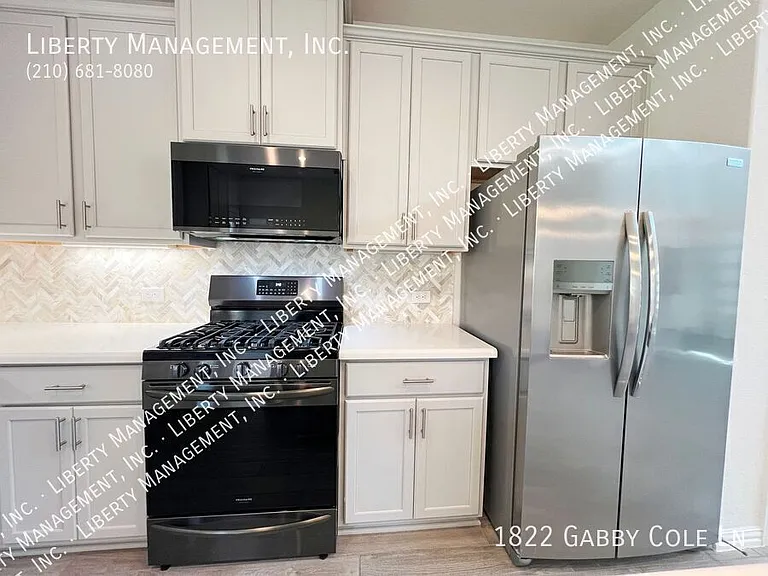 1822 Gabby Cole Ln — Photo 20