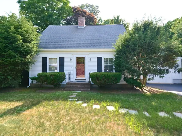 57 Russell Rd, Framingham, MA 01702