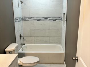 3860 Twin Lakes Ct, Windsor Mill, MD 21244