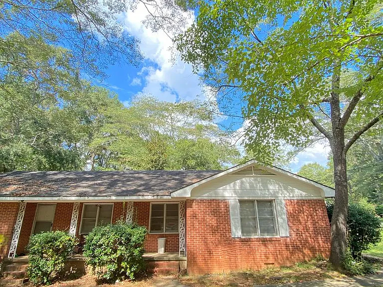 959 Tisdale Cir — Photo 1