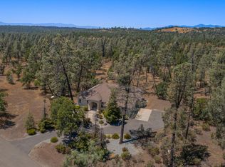 16325 Canto De Las Lupine Dr, Redding, CA 96001