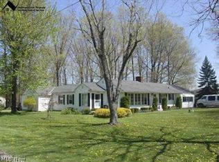 38100 W Royalton Rd, Grafton, OH 44044