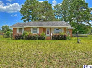 1910 Arrie Rd, Dillon, SC 29536