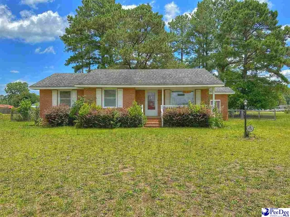 1910 Arrie Rd, Dillon, SC 29536