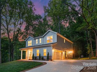 8021 Willhill Rd, Mint Hill, NC 28227