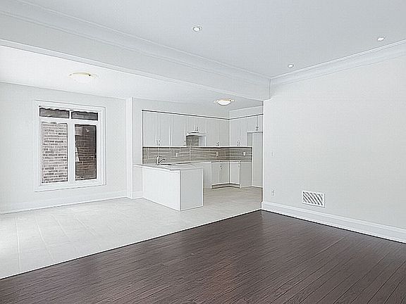 5th image of 1485 Tomkins Rd