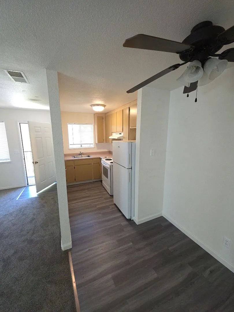 6667 Blue Heron Dr — Photo 4