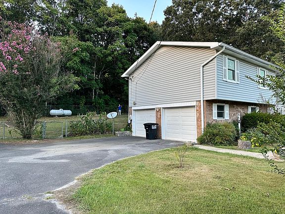 2nd image of 7229 Hydrus Dr
