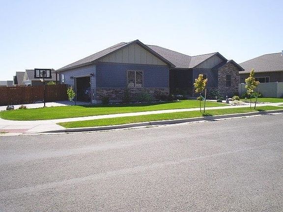 2nd image of 744 Insulator Ave