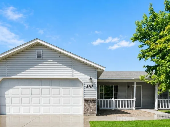 2111 N Sparrow Hawk Ave, Kuna, ID 83634
