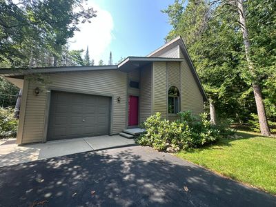 18231 Sprucedale Ct, Presque Isle, MI, 49777