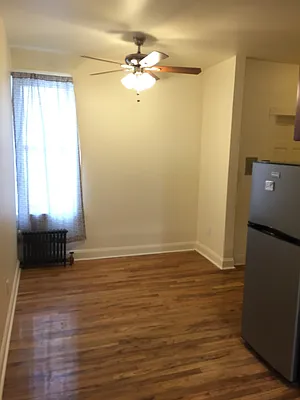 Rented by Wave Real Estate Group | media 53