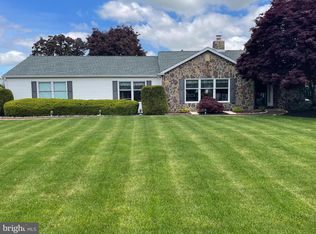 2011 Canterbury Ln, Jamison, PA 18929