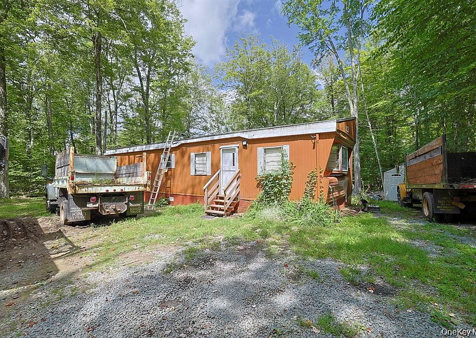 1st image of 181 Oakridge Road