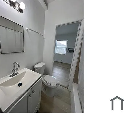 320 NE 13th Ave #5 — Photo 8