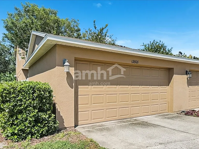 12868 Calderdale Ave — Photo 16