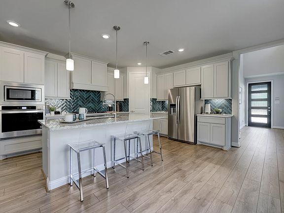 Plan 3079 kitchen - staged