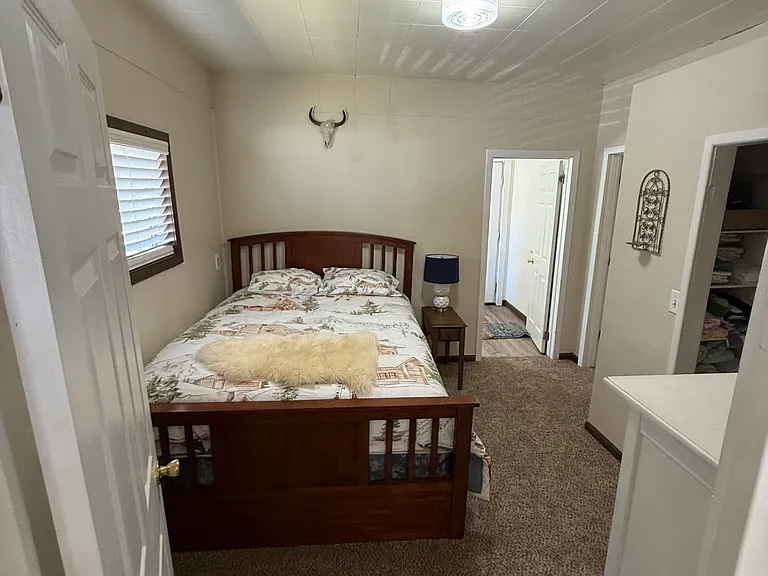 Queen bed and dresser