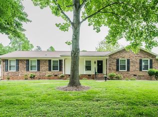 2926 Longpine Rd, Burlington, NC 27215