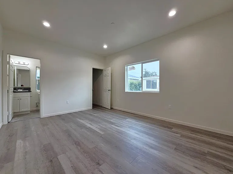 10812 E Klingerman St #3/4 — Photo 10