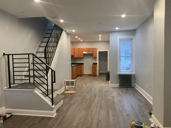 917 E Russell St, Philadelphia, PA 19134