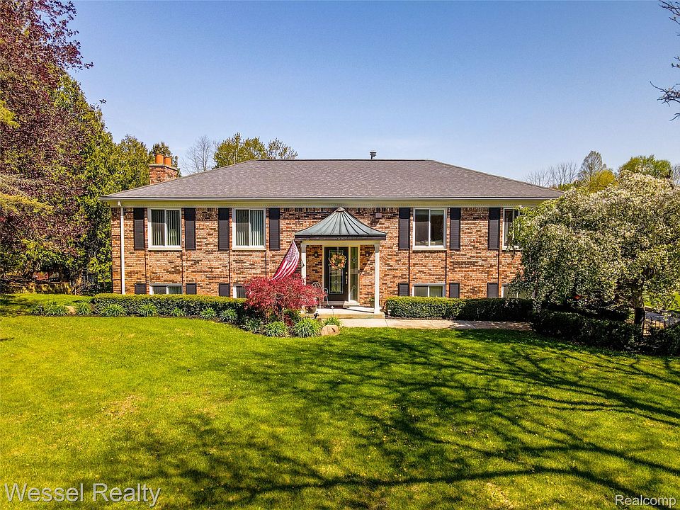 1st image of 117 Coachlamp Rd