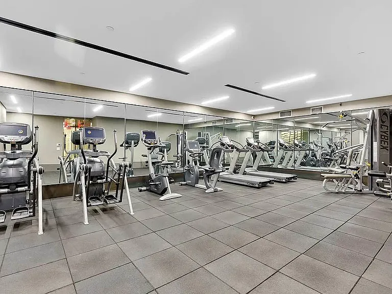 172 Madison Ave #4B — Photo 15