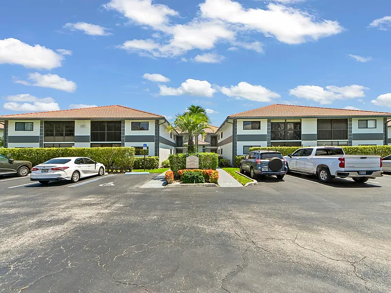 15234 Lakes Of Delray Blvd #276 — Photo 25