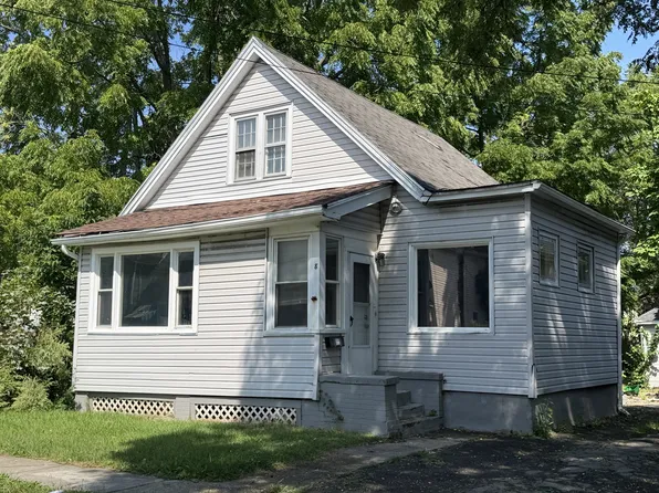 8 Laurel St, Rochester, NY 14606