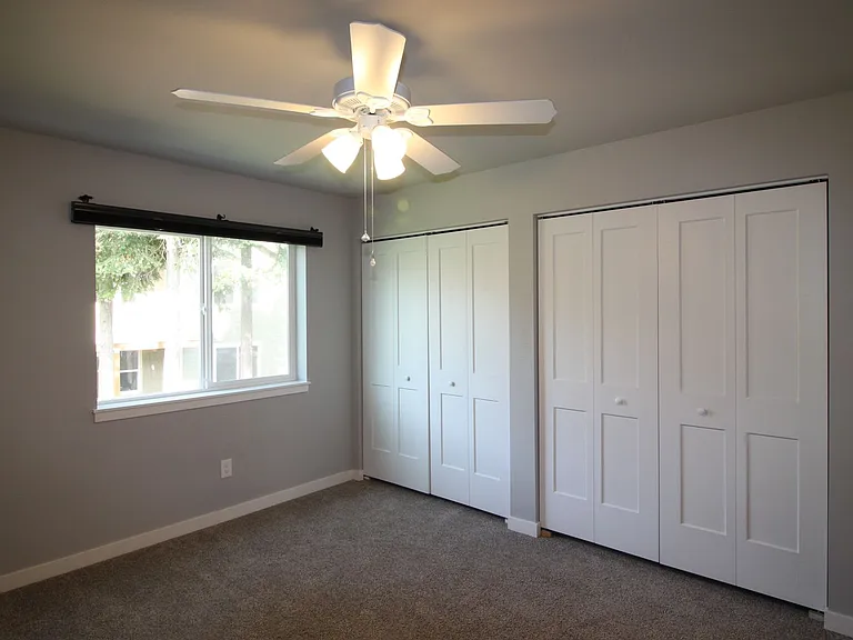 1733 SW Cooper Way — Photo 12