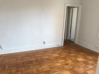 Rented by K & O Realty Associates Inc.