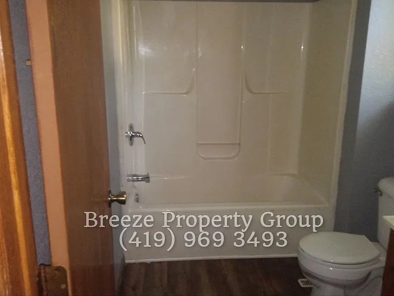 1449 N Superior St — Photo 7