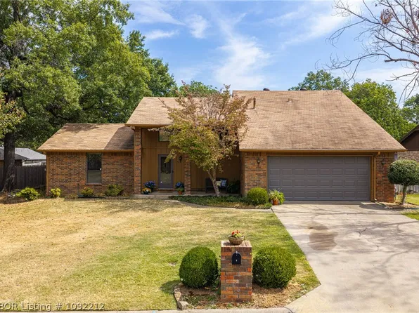 5 Brentwood Cir, Fort Smith, AR 72908