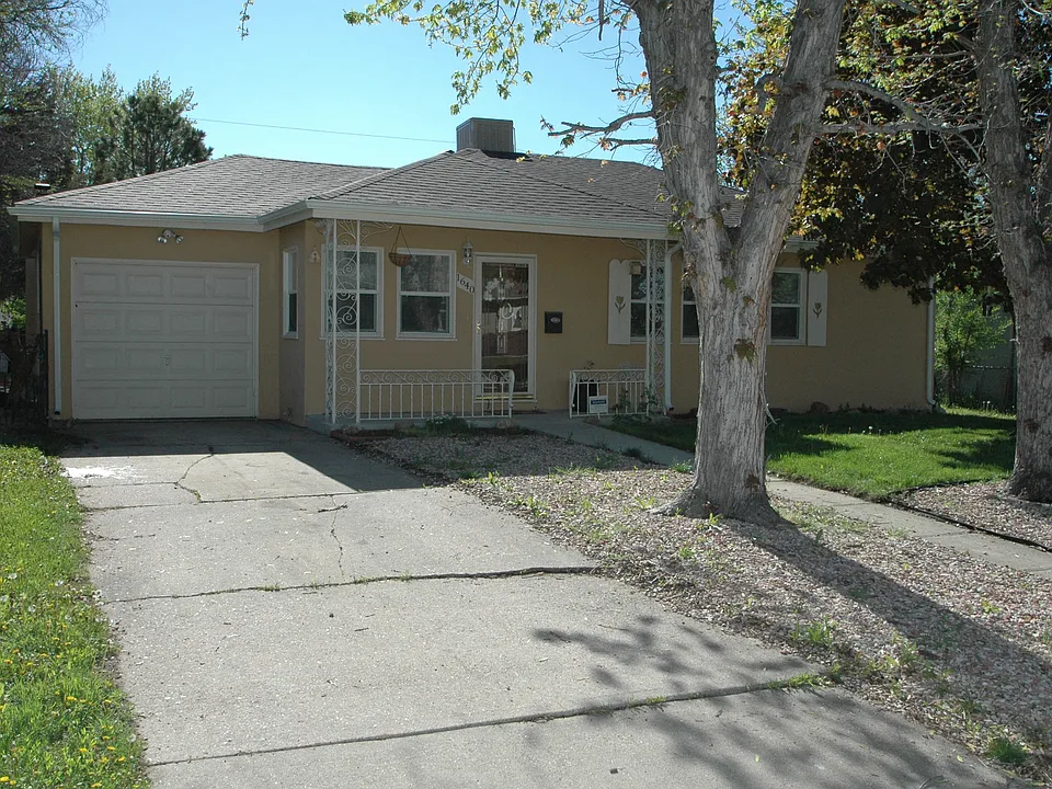 1640 S Patton Ct