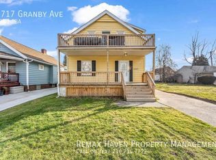 1717 Granby Ave, Cleveland, OH