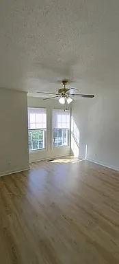 116 Arcadia Ln — Photo 10