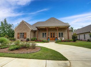 108 Venetian Ct, Madison, MS 39110