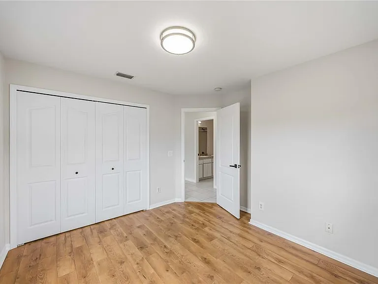 2260 Mistleto Ln — Photo 28