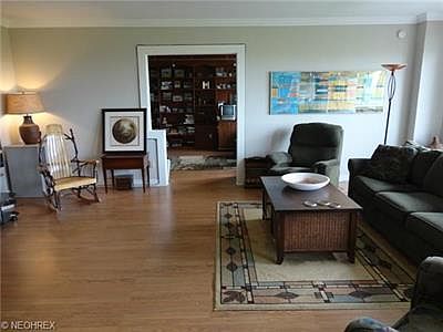 5th image of 1 Lake Shore Blvd #902