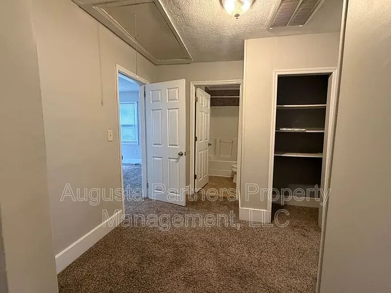 717 Eve St — Photo 11