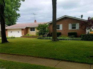 3600 Edgewood Dr, Lorain, OH 44053