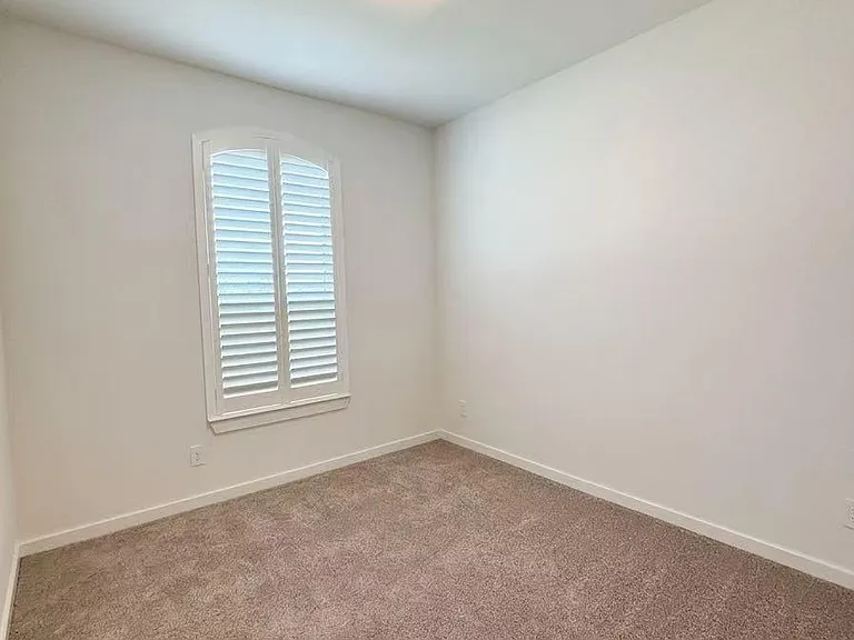 30923 Vintage Creek Ln — Photo 24