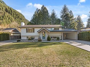 540 Naismith Ave, Harrison Hot Springs, BC